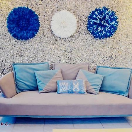 Stone House - Makepe, Douala Aparthotel Ngoại thất bức ảnh