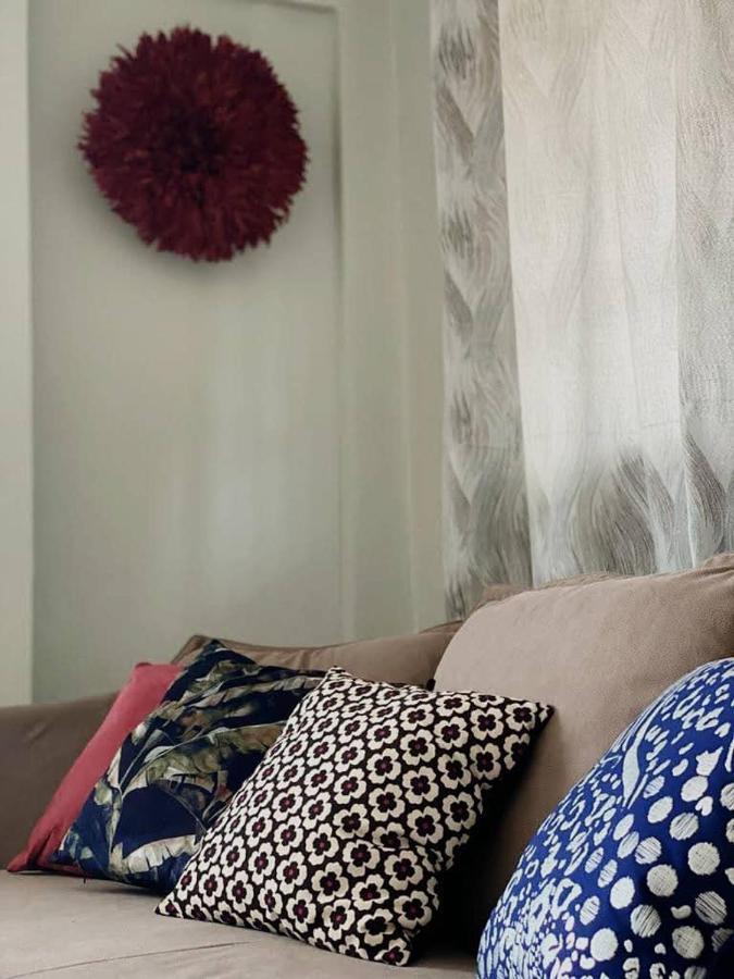 Stone House - Makepe, Douala Aparthotel Ngoại thất bức ảnh